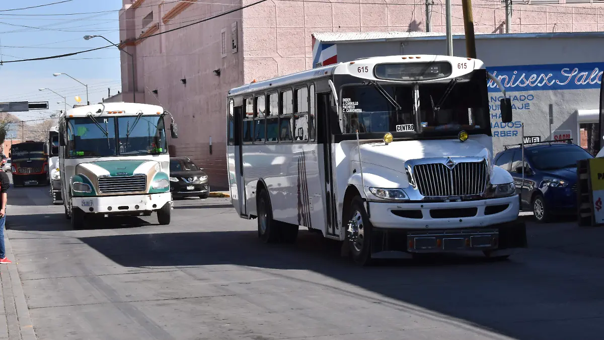 ALZA AL TRANSPORTE URBANO NOTA RICARDO (4)